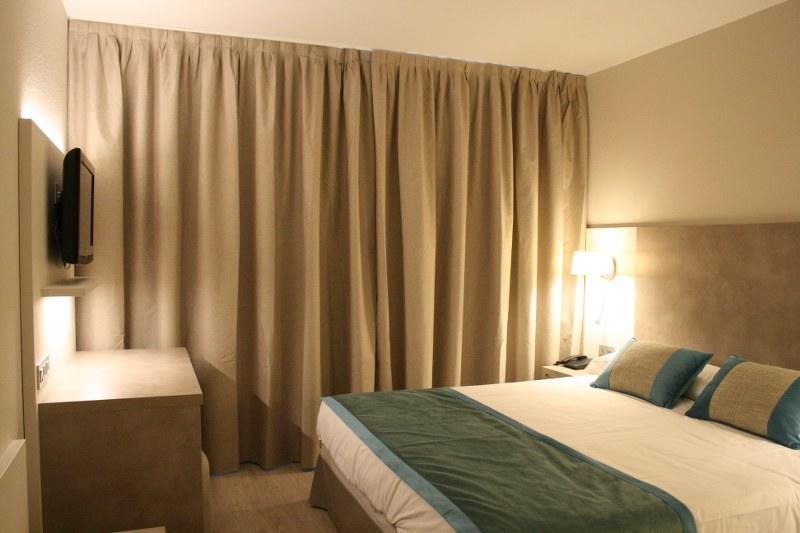 Single Room,414630255:JPEG